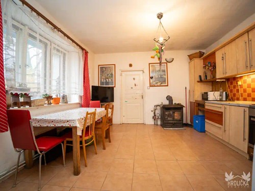 Prodej domu 80 m², pozemek 196 m²