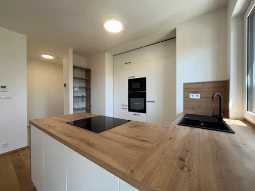 Prodej bytu 2+kk 64 m²