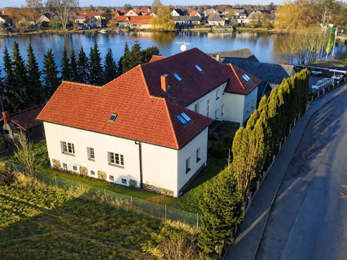 Prodej domu 878 m², pozemek 1752 m²