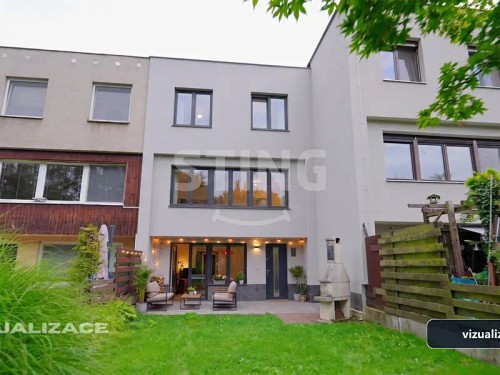 Prodej domu 244 m², pozemek 363 m²