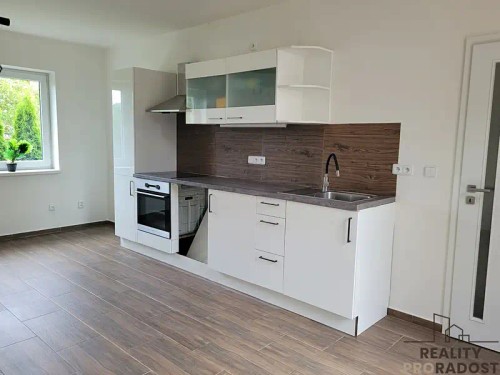 Prodej domu 120 m², pozemek 2213 m²