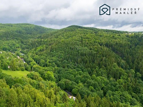 Prodej stavebního pozemku 900 m²