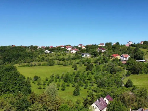 Prodej stavebního pozemku 17000 m²
