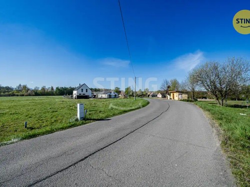 Prodej stavebního pozemku 1155 m²