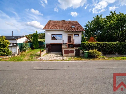 Prodej domu 240 m², pozemek 900 m²