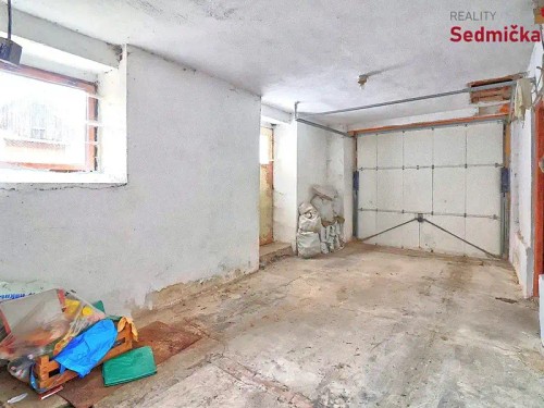 Prodej domu 318 m², pozemek 1300 m²