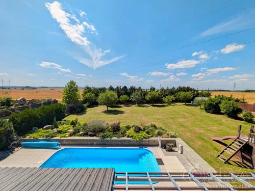 Prodej domu 373 m², pozemek 2175 m²