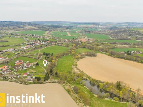 Prodej stavebního pozemku 2574 m²