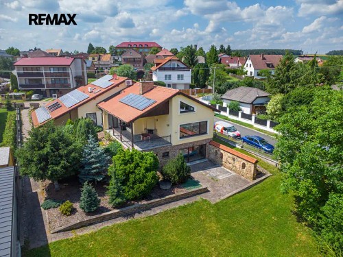 Prodej domu 570 m², pozemek 1464 m²