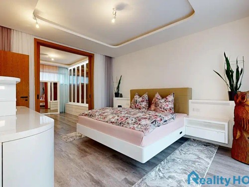 Prodej domu 271 m², pozemek 3395 m²