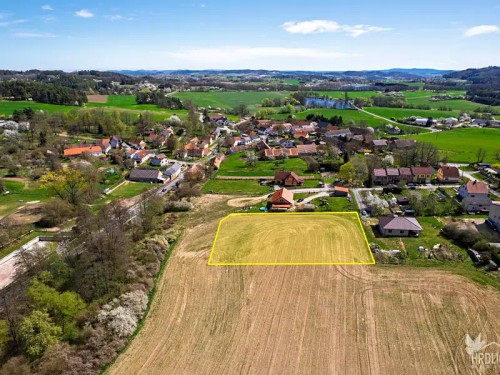 Prodej stavebního pozemku 3652 m²