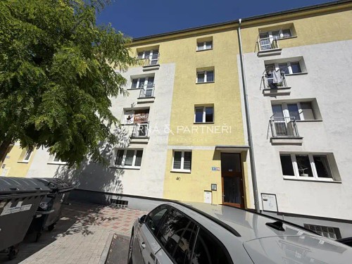 Prodej bytu 2+1 64 m²