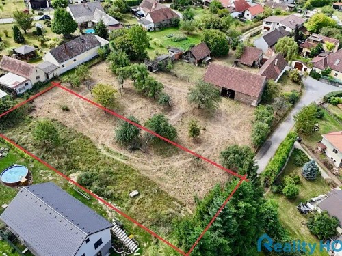 Prodej stavebního pozemku 740 m²