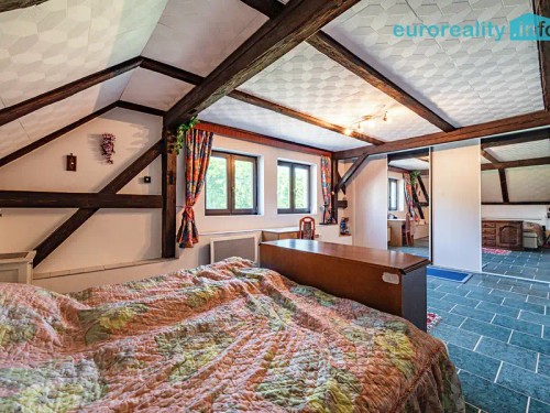 Prodej domu 250 m², pozemek 2807 m²