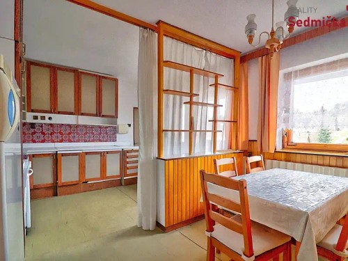 Prodej domu 318 m², pozemek 1300 m²