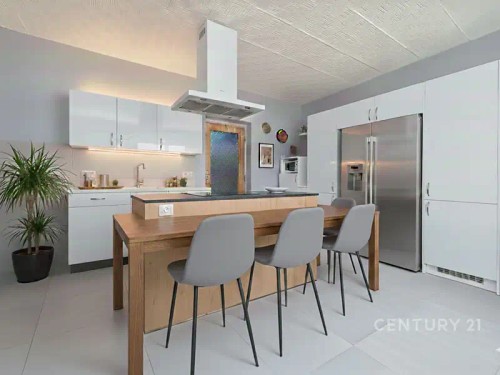 Prodej domu 184 m², pozemek 1368 m²