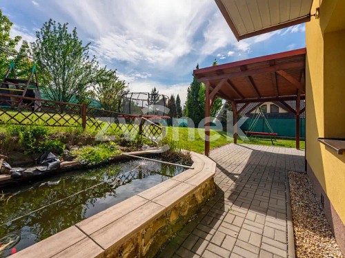 Prodej domu 186 m², pozemek 914 m²