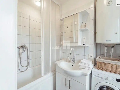 Prodej bytu 3+kk 62 m²