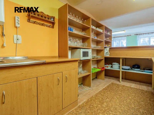 Prodej chalupy 478 m², pozemek 750 m²