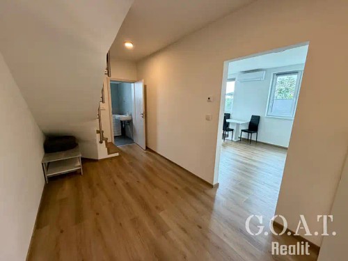 Prodej bytu 4+kk 79 m²