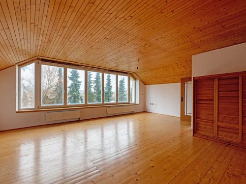 Prodej domu 878 m², pozemek 1752 m²