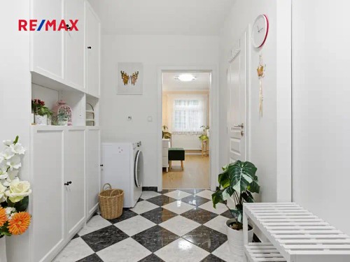 Prodej bytu 3+kk 87 m²