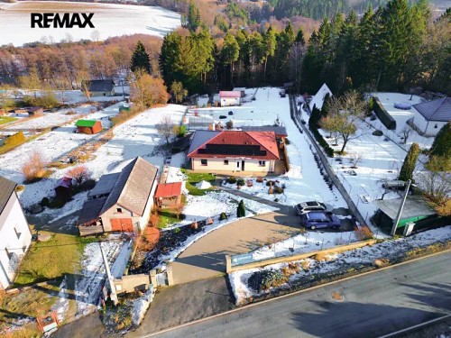 Prodej stavebního pozemku 3066 m²