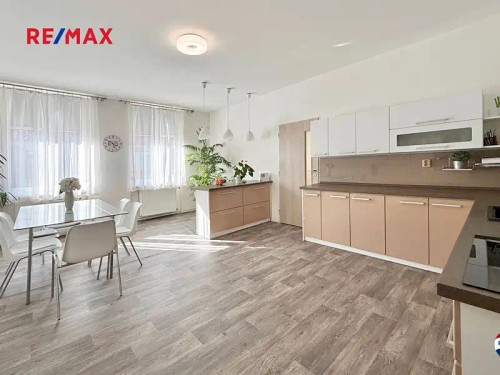 Prodej domu 174 m², pozemek 304 m²