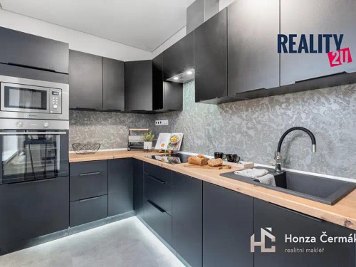 Prodej bytu 3+kk 67 m²