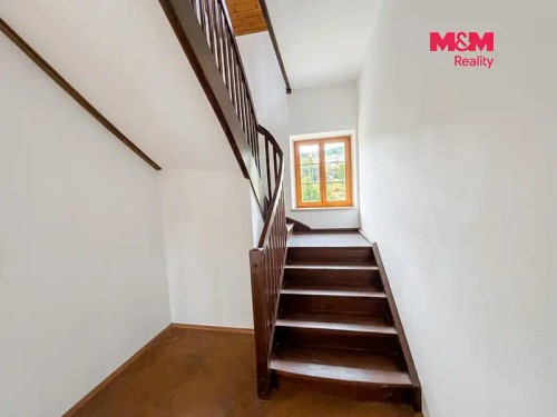 Prodej domu 445 m², pozemek 2906 m²