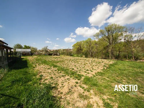 Prodej stavebního pozemku 800 m²