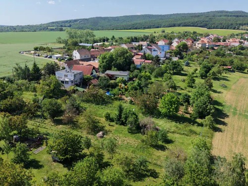 Prodej stavebního pozemku 1584 m²