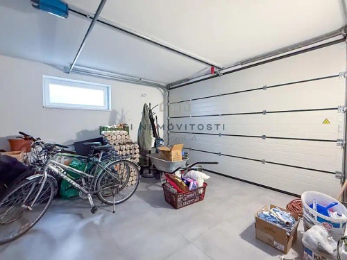 Prodej domu 202 m², pozemek 708 m²