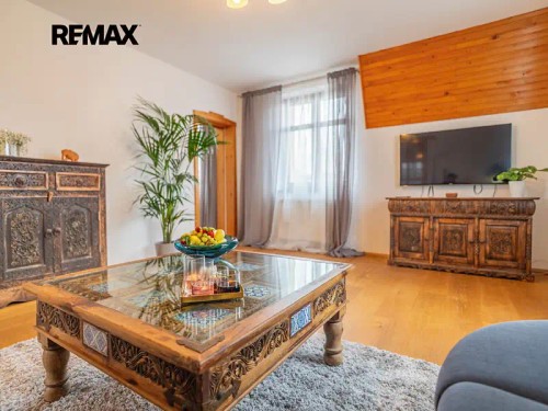 Prodej vily 296 m², pozemek 349 m²
