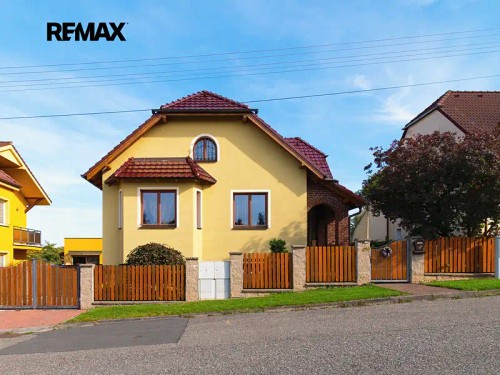 Prodej domu 207 m², pozemek 794 m²