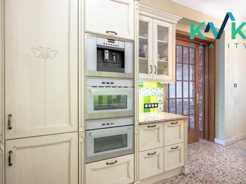 Prodej bytu 252 m²