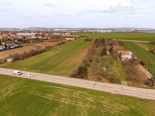 Prodej stavebního pozemku 2814 m²