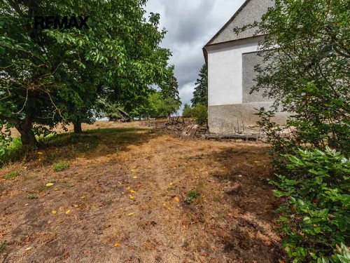 Prodej zemědělské usedlosti 365 m², pozemek 4550 m²