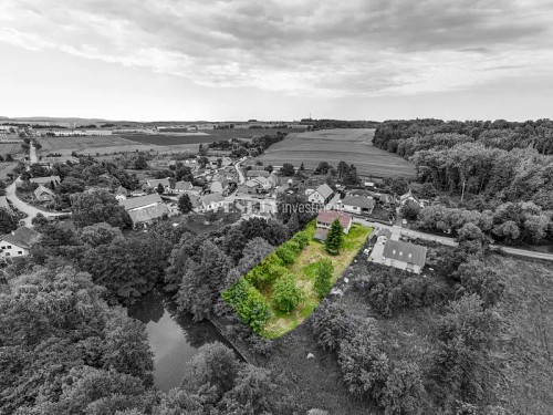 Prodej stavebního pozemku 1227 m²