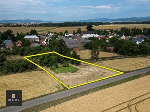 Prodej stavebního pozemku 1816 m²