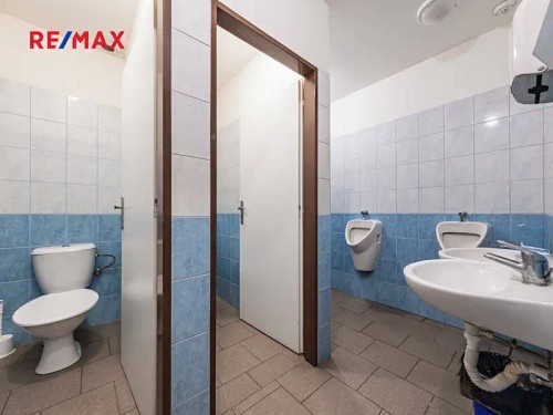 Prodej domu 670 m², pozemek 1786 m²