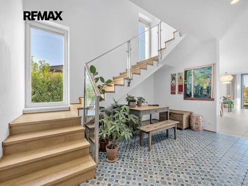 Prodej domu 213 m², pozemek 1614 m²