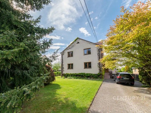 Prodej domu 202 m², pozemek 1087 m²