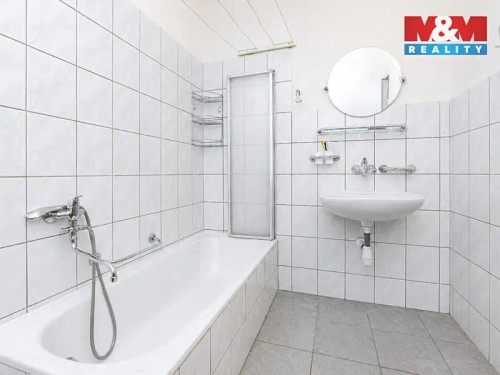 Prodej domu 180 m², pozemek 5883 m²