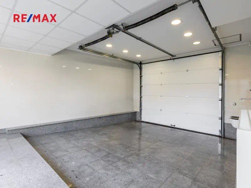 Prodej domu 365 m², pozemek 623 m²