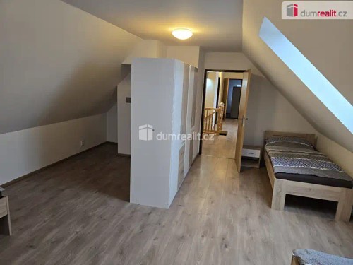 Prodej domu 230 m², pozemek 330 m²