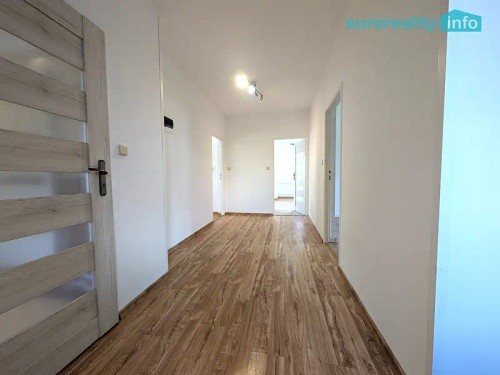 Prodej domu 240 m², pozemek 1087 m²