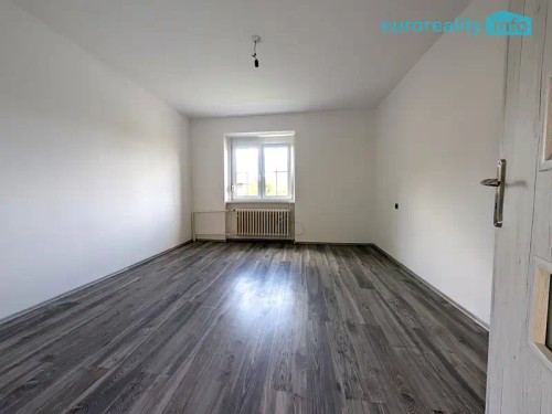 Prodej domu 240 m², pozemek 1087 m²