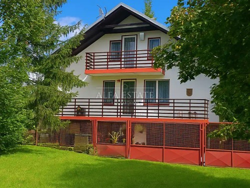 Prodej domu 200 m², pozemek 2125 m²