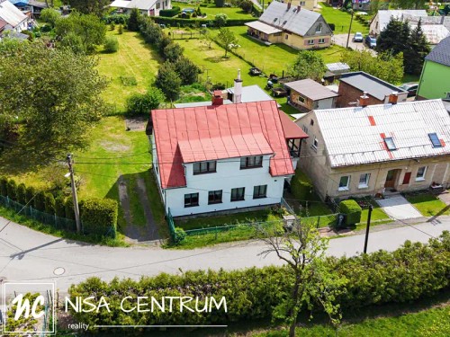 Prodej domu 220 m², pozemek 1945 m²